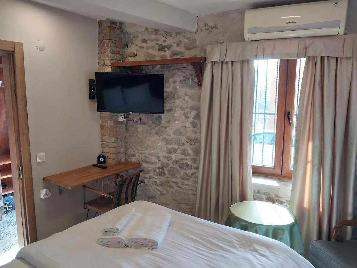 Apartment Yesiltepe Budget Izmir Turkey